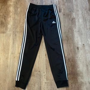 Adidas 3 stripe boys L jogger pants